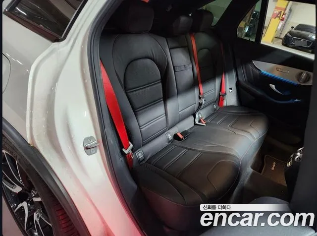 Mercedes-Benz GLC 2018 thumb 4