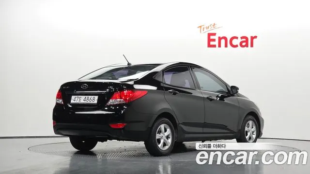 Hyundai Accent 2013 thumb 7