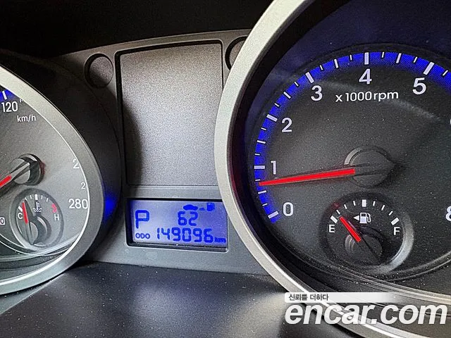 Hyundai Genesis 2010 thumb 2