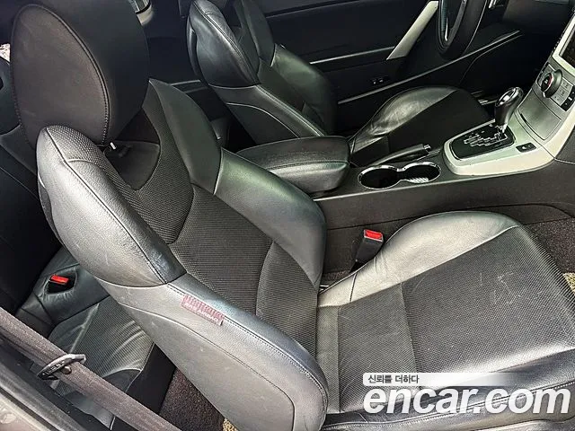 Hyundai Genesis 2010 thumb 3