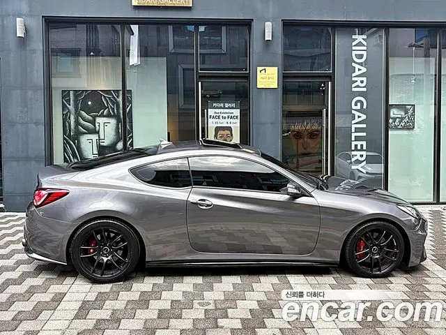 Hyundai Genesis 2010 thumb 12