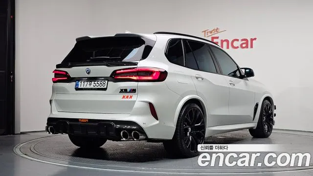 BMW X5 M 2021 thumb 10