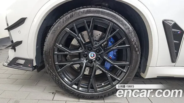 BMW X5 M 2021 thumb 11