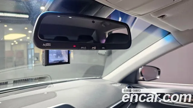 Hyundai Grandeur 2017 thumb 5
