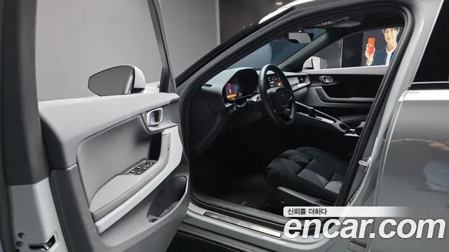 Polestar 2 2025 thumb 9