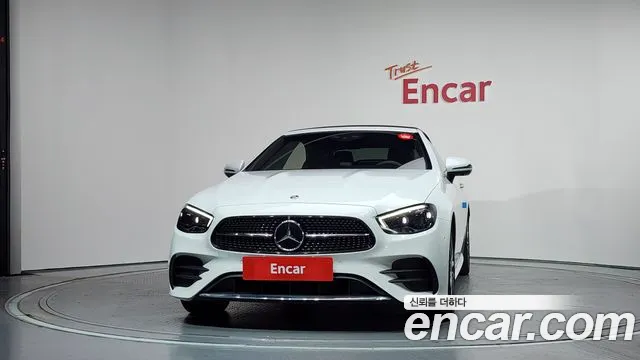 Mercedes-Benz E-Class 2022 thumb 10