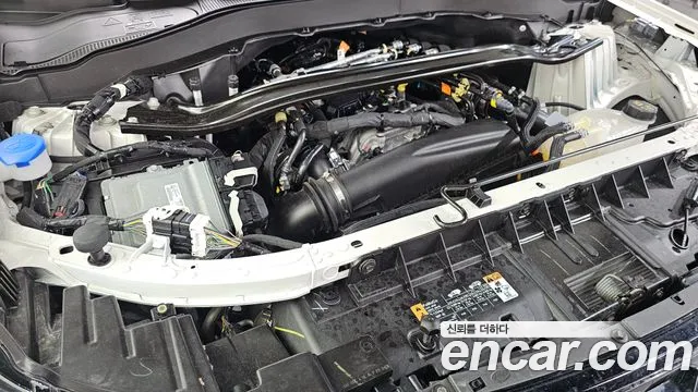 Ford Explorer 2025 thumb 10