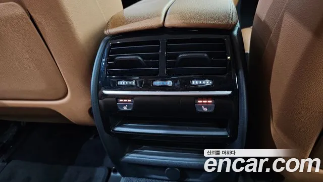 BMW 5 серии 2018 thumb 11