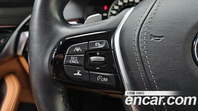 BMW 5 серии 2018 thumb 4