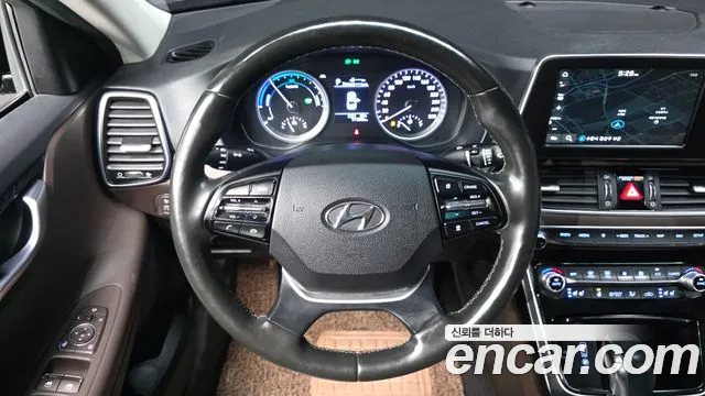 Hyundai Grandeur 2019 thumb 3
