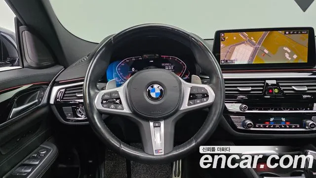 BMW 6 серии Gran Turismo 2022 thumb 6