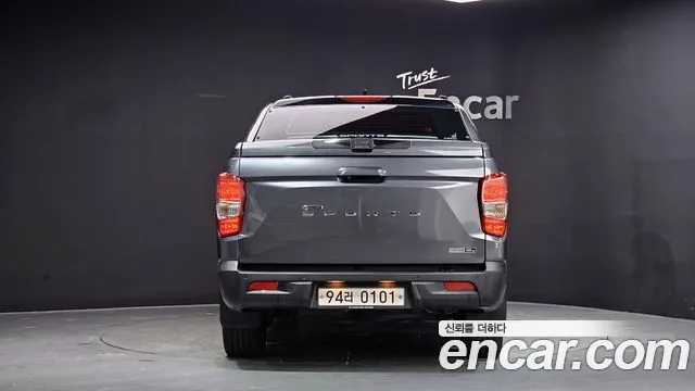 KGM Rexton 2019 thumb 8