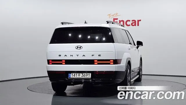 Hyundai Santa Fe 2024 thumb 10