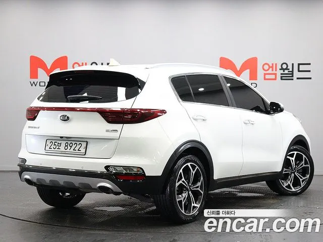 Kia Sportage 2018 thumb 7