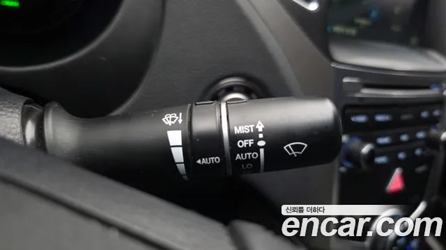 Hyundai Grandeur 2015 thumb 4