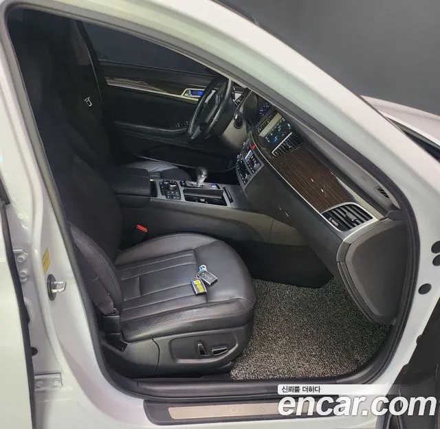 Genesis G80 2018 thumb 5