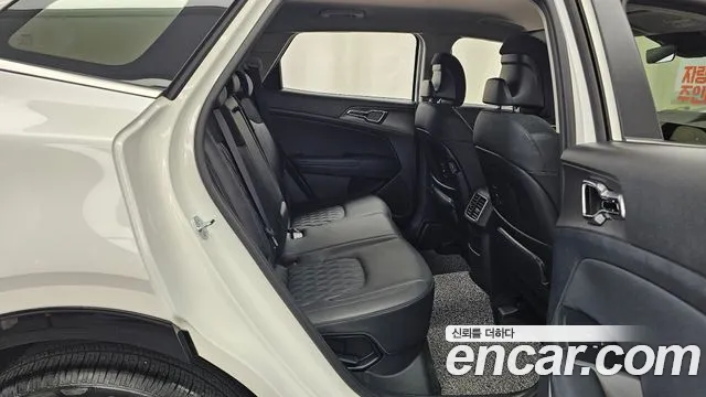 Kia Sportage 2025 thumb 2