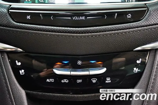 Cadillac XT5 2019 thumb 4