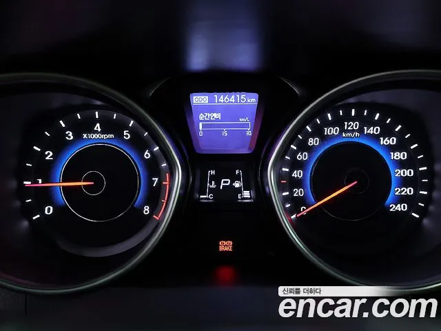 Hyundai Avante 2013 thumb 6
