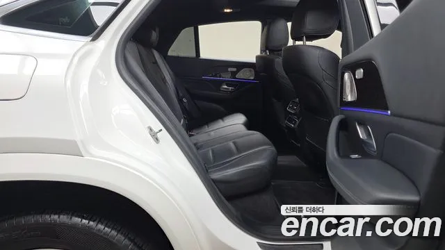 Mercedes-Benz E-Класс 2021 thumb 9