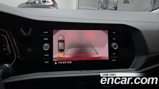 Volkswagen Jetta 2023 thumb 12