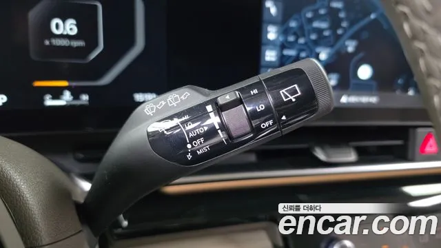 Kia Carnival 2024 thumb 8