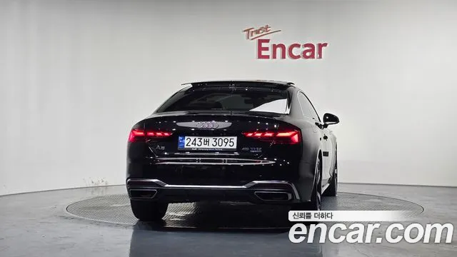 Audi A5 2023 thumb 9