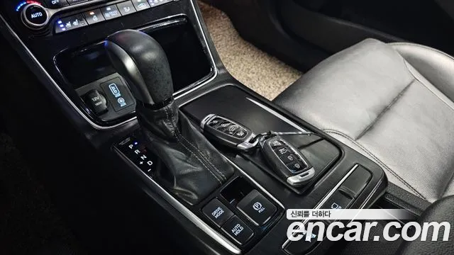 Hyundai Grandeur 2018 thumb 8
