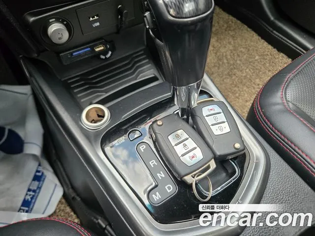 KGM Tivoli Air 2016 thumb 9