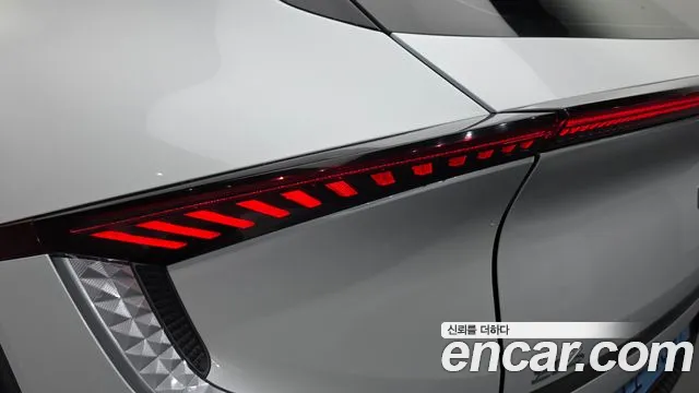 Kia EV6 2022 thumb 11