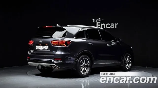 Kia Sorento 2017 thumb 9