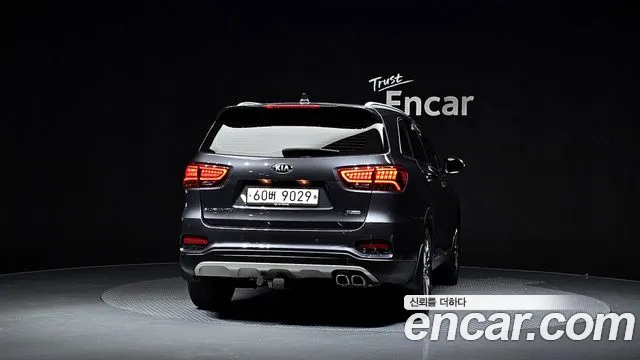 Kia Sorento 2017 thumb 6