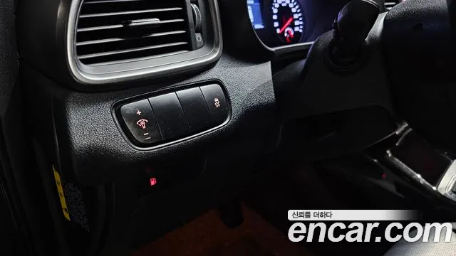 Kia Sorento 2017 thumb 8
