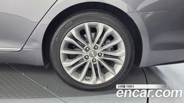 Hyundai Genesis 2014 thumb 4