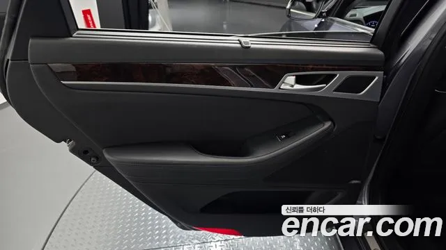 Hyundai Genesis 2014 thumb 5