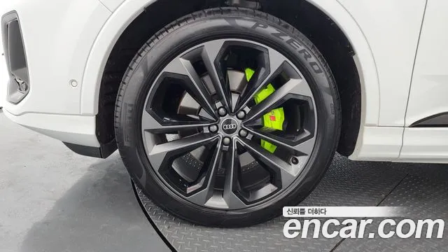 Audi Q7 2025 thumb 8