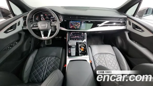 Audi Q7 2025 thumb 11
