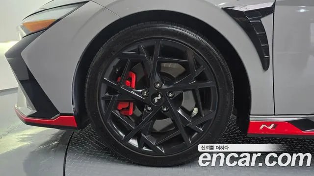Hyundai Elantra 2025 thumb 12