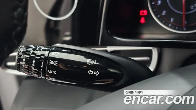 Hyundai Elantra 2020 thumb 4