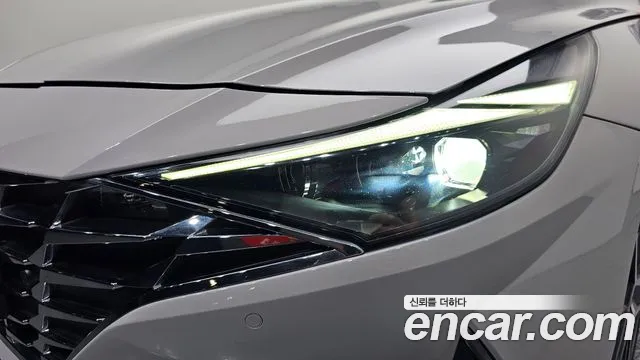 Hyundai Elantra 2020 thumb 7