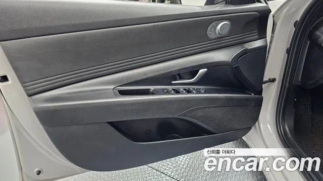 Hyundai Elantra 2020 thumb 8