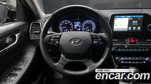 Hyundai Grandeur 2017 thumb 5