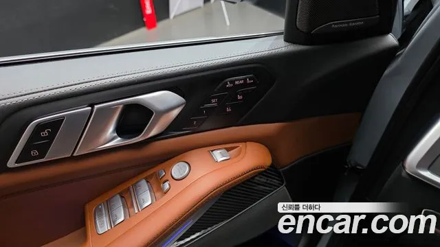 BMW X7 2025 thumb 9