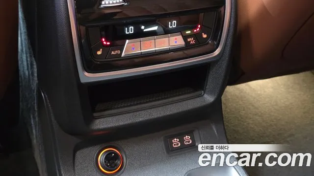 BMW X7 2025 thumb 11
