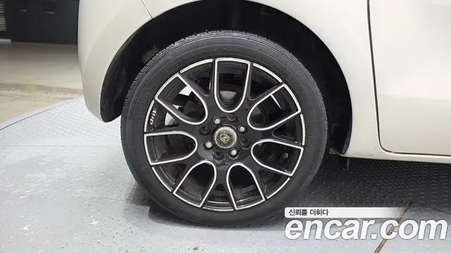 Kia Ray 2015 thumb 4