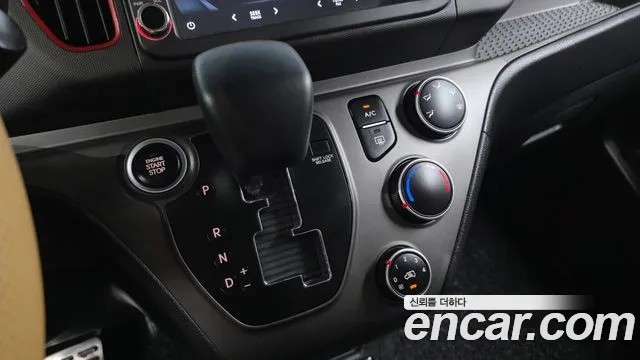 Kia Ray 2015 thumb 9