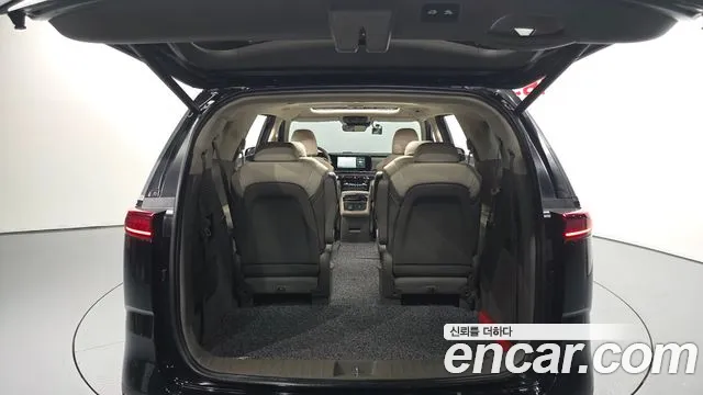 Kia Carnival 2022 thumb 9