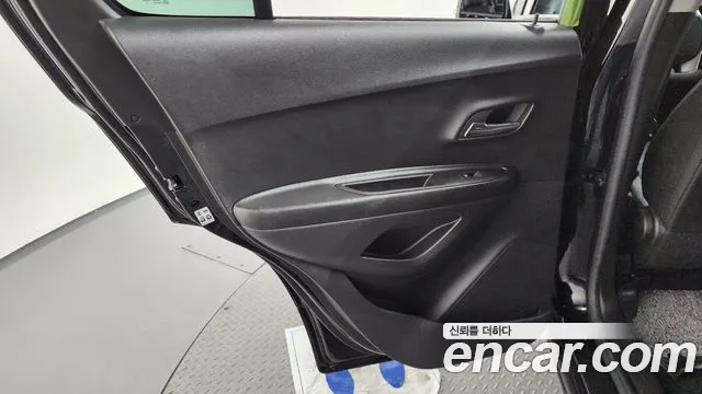 Chevrolet Trax 2022 thumb 3