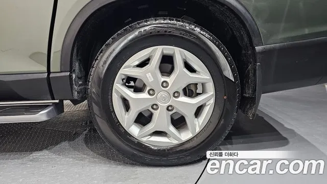 KGM Rexton 2023 thumb 4
