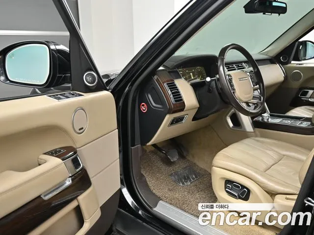 Land Rover Range Rover 2015 thumb 12